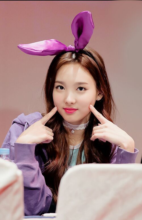 Nayeon Birthday Week Day 2 | Twice (트와이스)ㅤ Amino