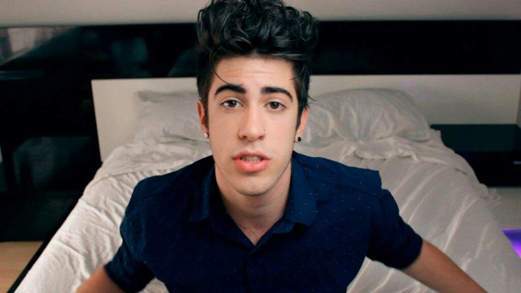 Alejo Igoa Wiki LibertyLGBT+ Amino
