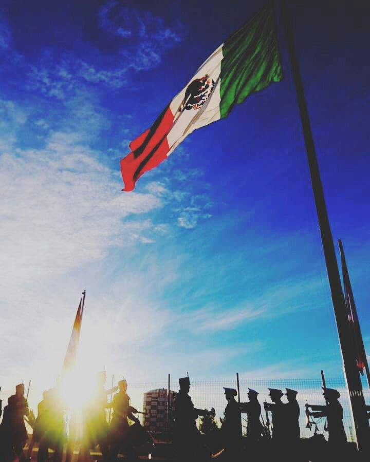 Pequenas A R M I Z Si Son De Mexico Mucha Fuerza Bendiciones Lo Que Esta Pasando Es Muy Triste Pero Animo Digan Como Se Encuentran Se Que Esto No Tiene Nada Que