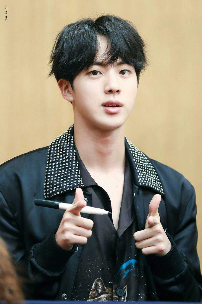 [ÁLBUM] Jin no fansing Aladin | ARMY-BR Amino