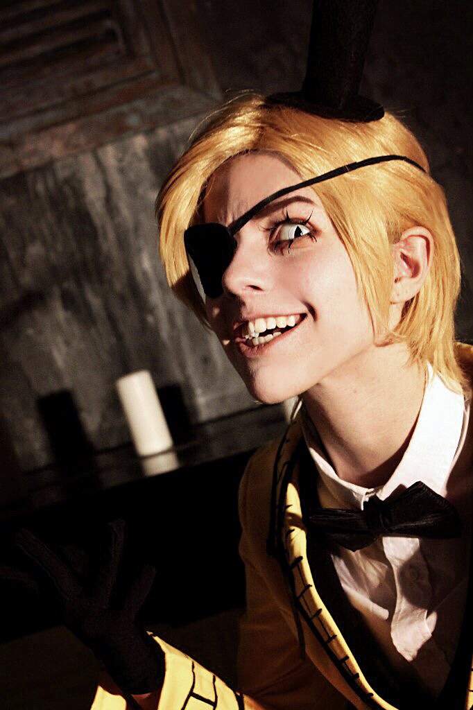 Bill Cipher cosplay | Cosplay Amino