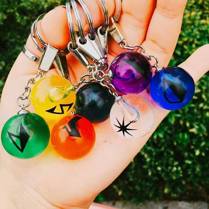 EXO POWER ORB KEYCHAINS AND EXO'S POWER GOODS😍 | Exo-L's Amino