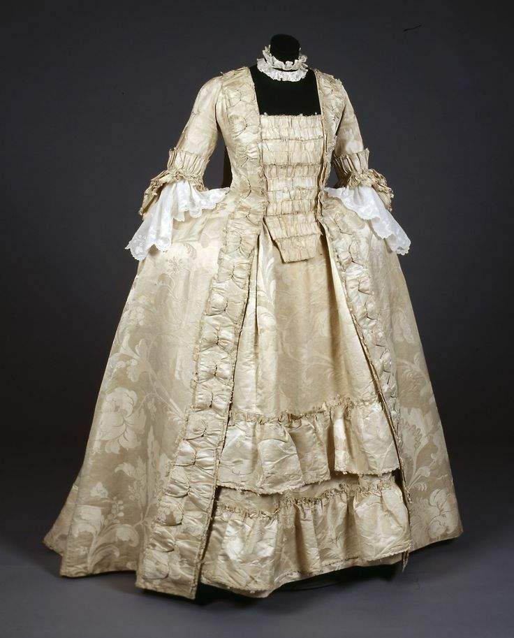 fashion in 1700s