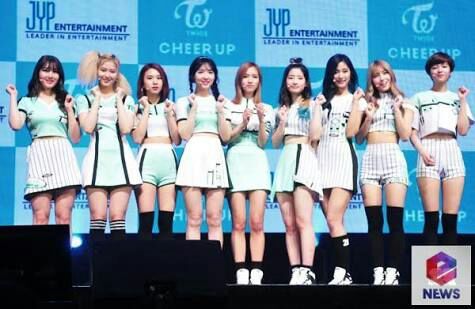Twice Cheer Up Outfits Twice