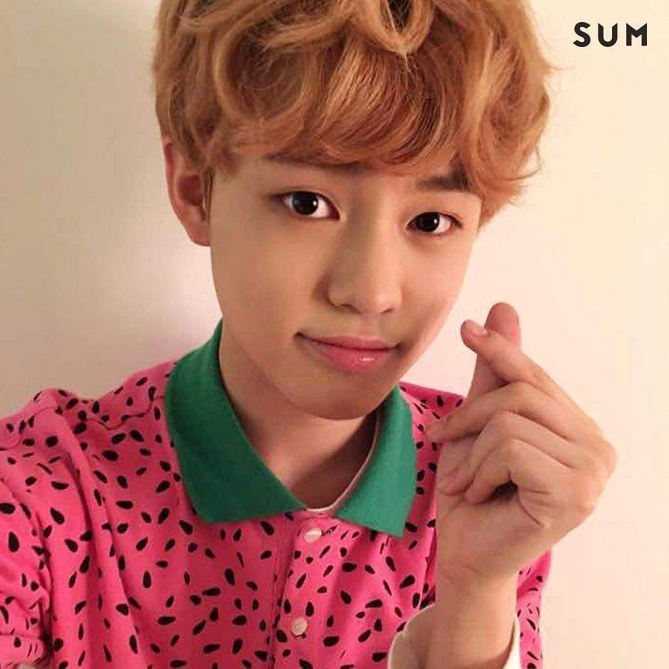 chenle selca ♡ | NCT DREAM Amino