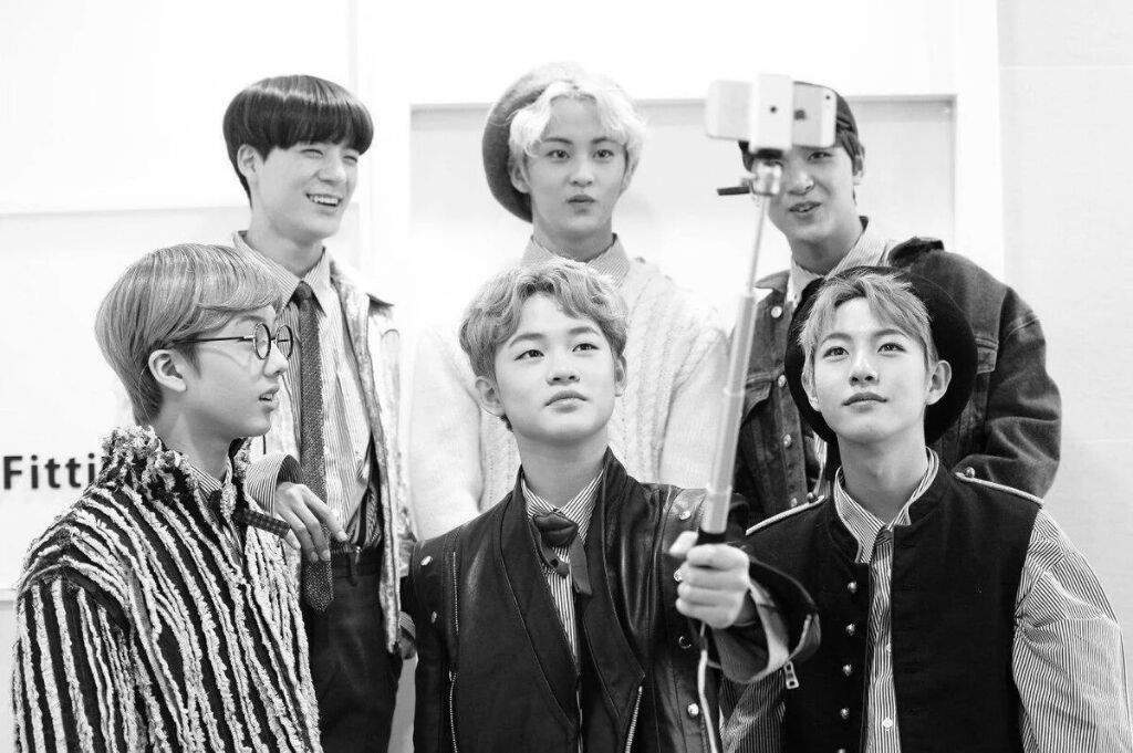 Black and White NCT Dream - An Aesthetic | NCT (엔시티) Amino