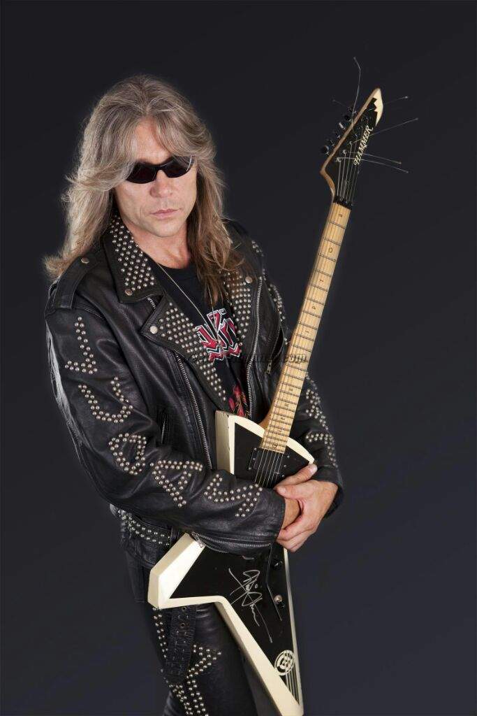 glenn tipton black stratocaster