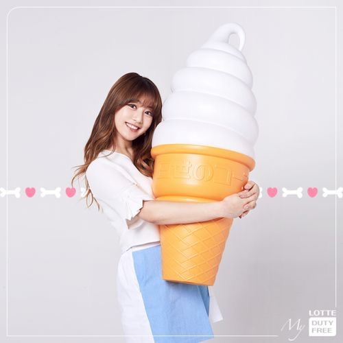 ︎⡱Idols With Ice Cream | K-Pop Amino