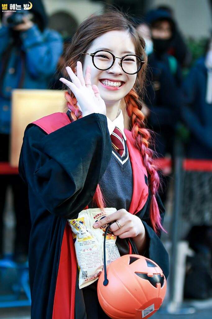 Happy Halloween twice Dahyun Twice (트와이스)ㅤ Amino