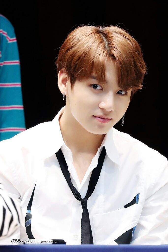 Jungkook Bts Fansign Hongdae Armys Amino Amino 