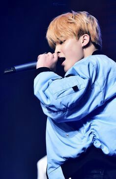 Jimin Cantando | ARMY's Amino Amino