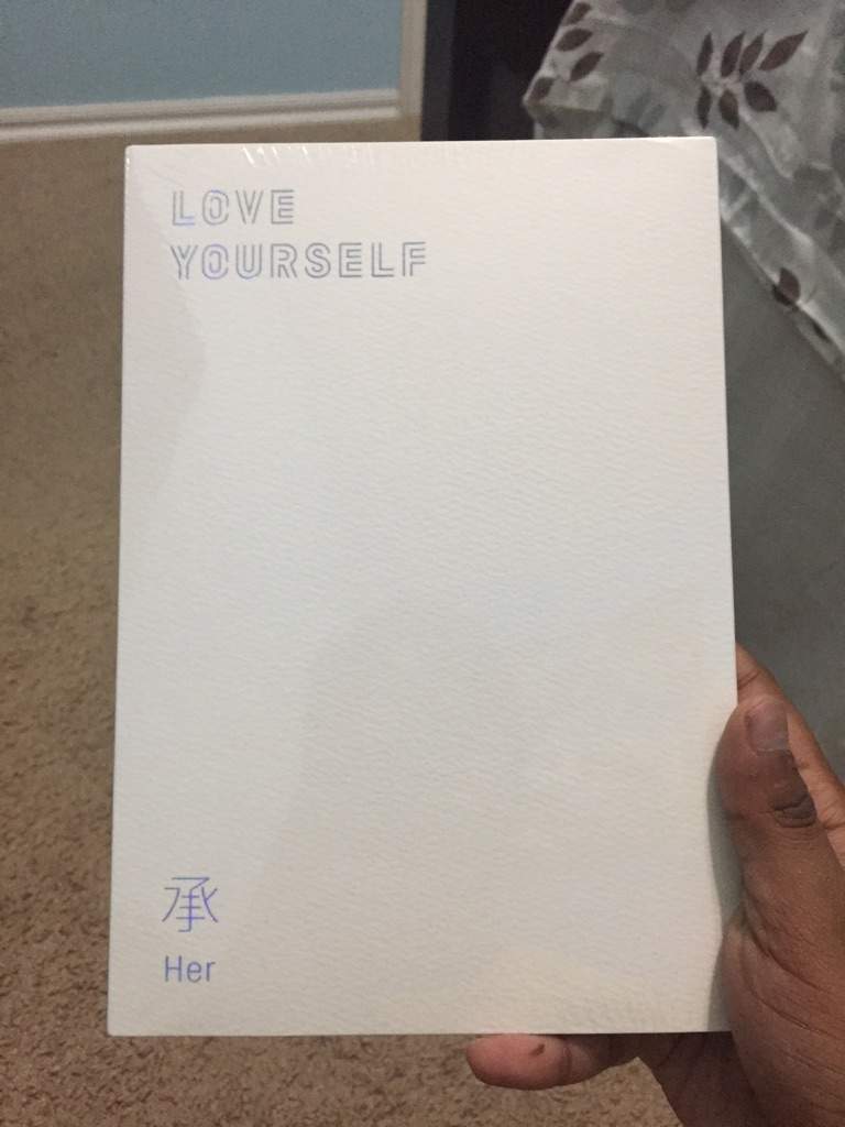 BTS LOVE YOURSELF ALBUM UNBOXING | ARMY's Amino