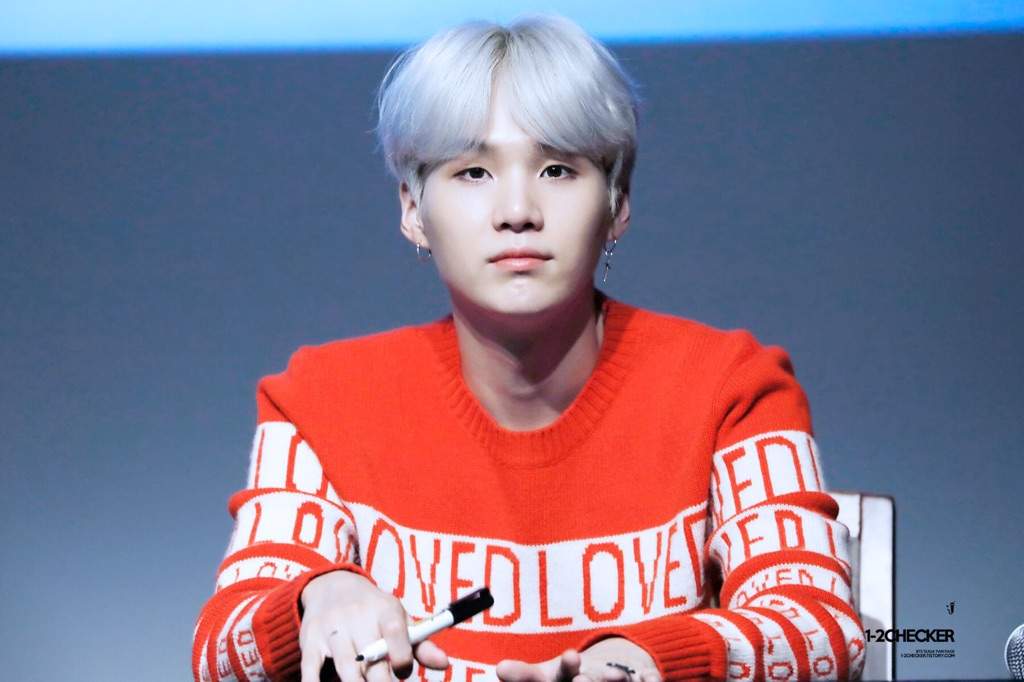 [SUGA] BTS ‘LOVE YOURSELF 承 Her’ Fansign (Sangam) | ARMY's Amino