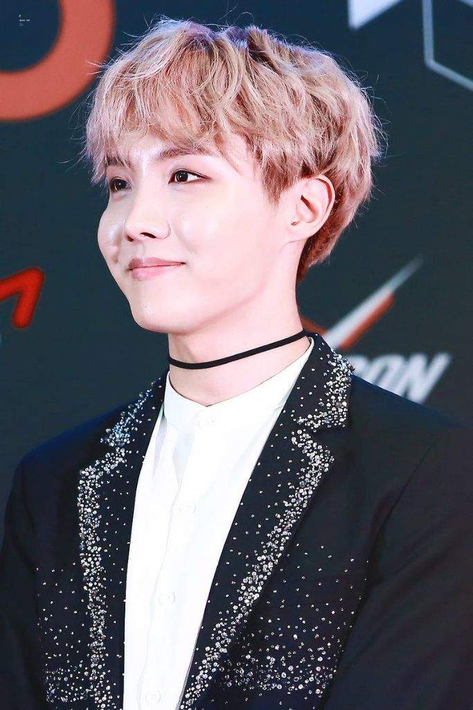 JHope (BTS) Wiki FR Kpop Amino