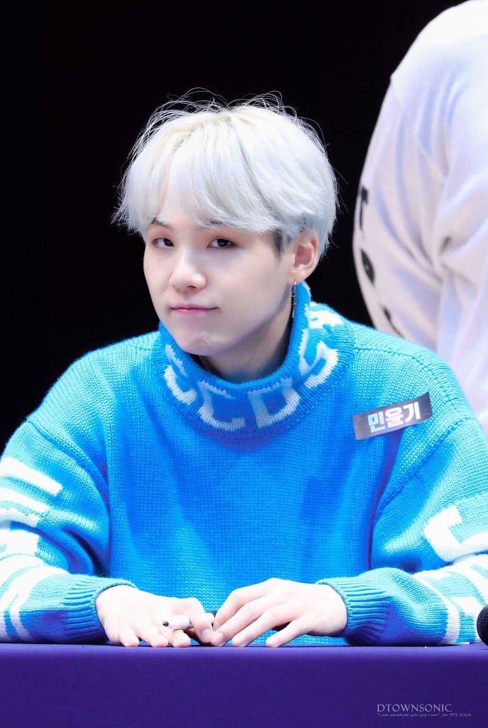 [SUGA] BTS ‘LOVE YOURSELF 承 Her’ Fansign (Hongdae) | ARMY's Amino