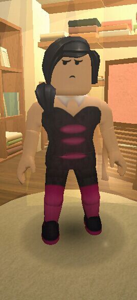 I Actually Need Help Related To My Roblox Halloween Costume I Should Pick Roblox Amino - girl roblox halloween gfx black hair