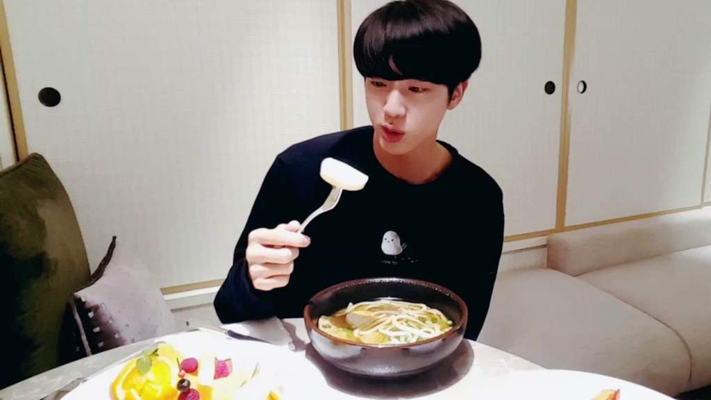 Recent EAT Jin 🌏 | ARMY's Amino