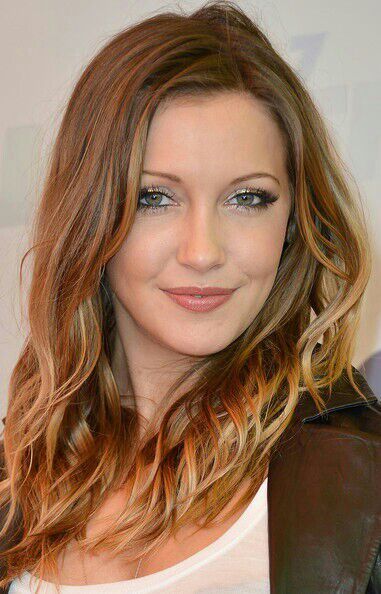 Katie Cassidy Wiki ♠marvel And Dc Br♠ Amino