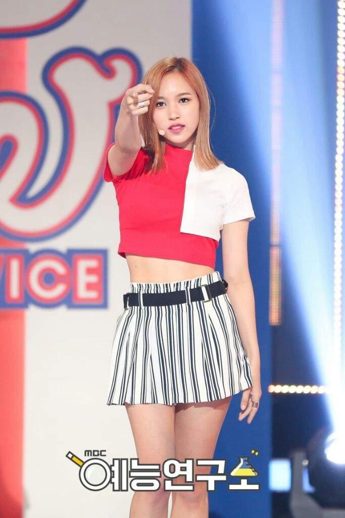 TOP 10 Times TWICE Mina Showed Off Her Sexy Abs | Twice (트와이스)ㅤ Amino