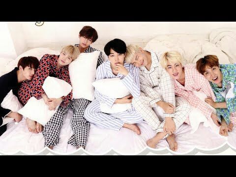 (BTS)sleeping moments.. | ARMY's Amino