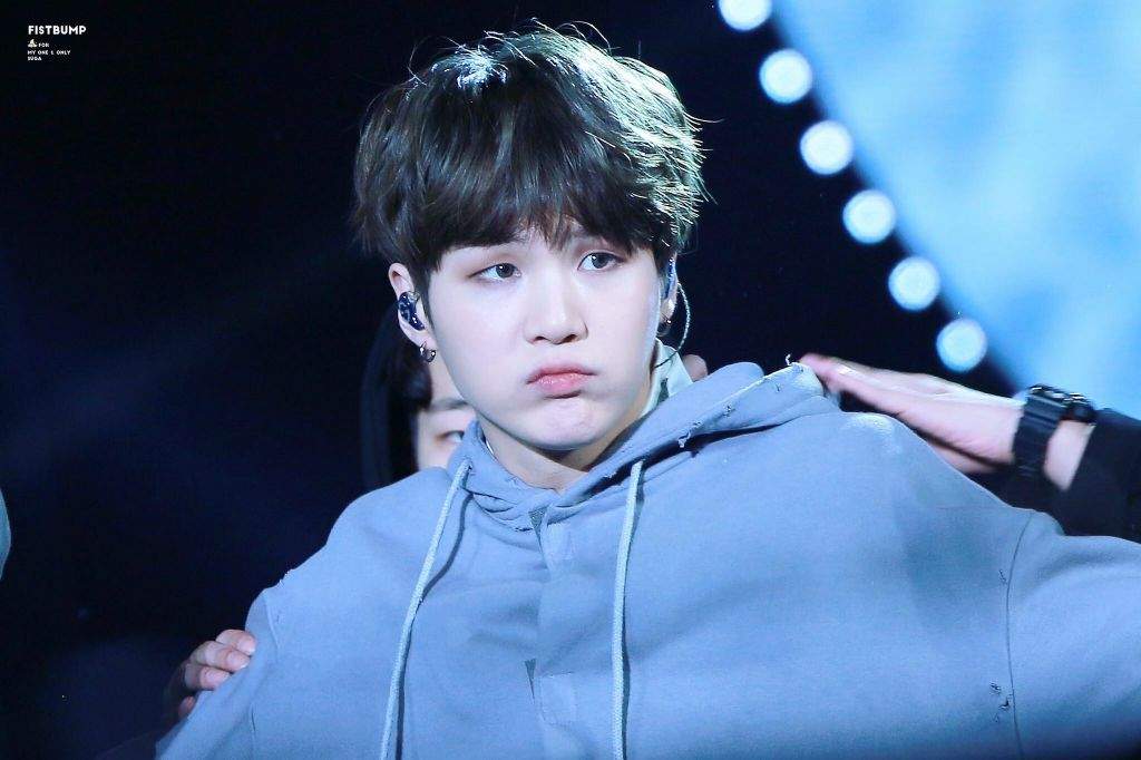 Yoongi Pouting Blog♡ | ARMY's Amino