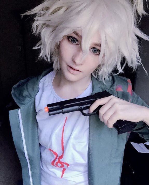 Nagito Komaeda Cosplay | Danganronpa Amino