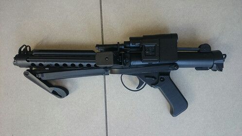 E-11 Blaster Rifle 