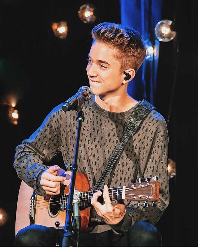 Daniel Seavey | Wiki | Why Don't We Amino