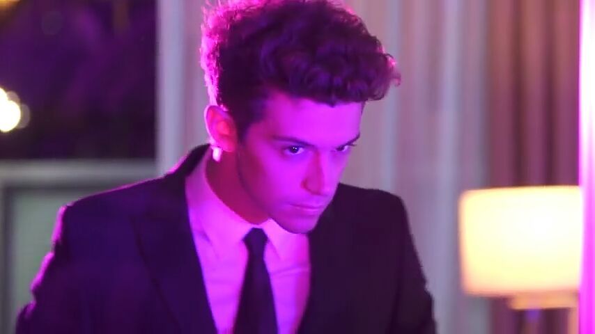 Cover Loco Enamorado Ruggero Pasquarelli Cinerie Amino Una Gran Familia Amino cover loco enamorado ruggero