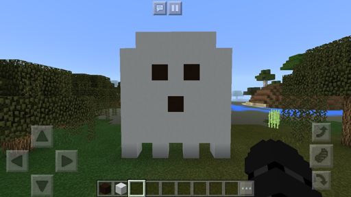 HAPPY HALLOWEEN!!! (Ghost Build) | Minecraft Amino