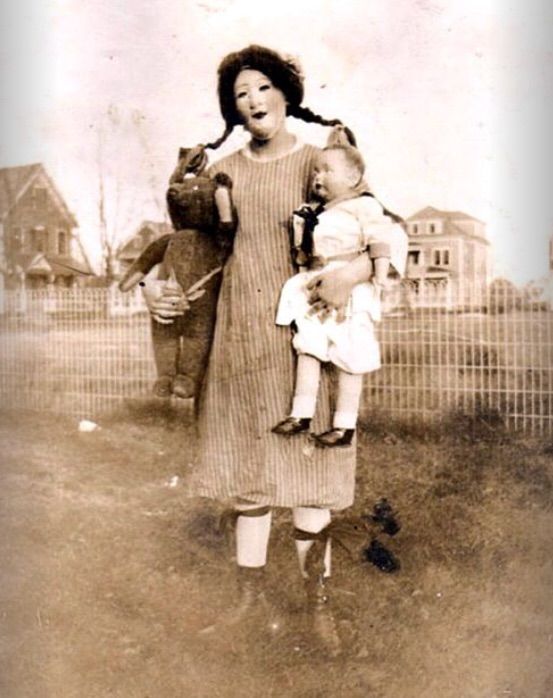 Creepy Halloween Costumes from the Early 1900s  Horror Amino