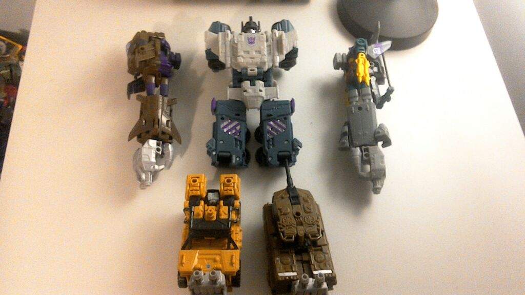 transformers combiner wars combaticons