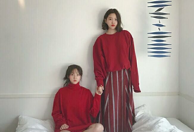 Yeri and Saeron 💕 | Red Velvet Amino