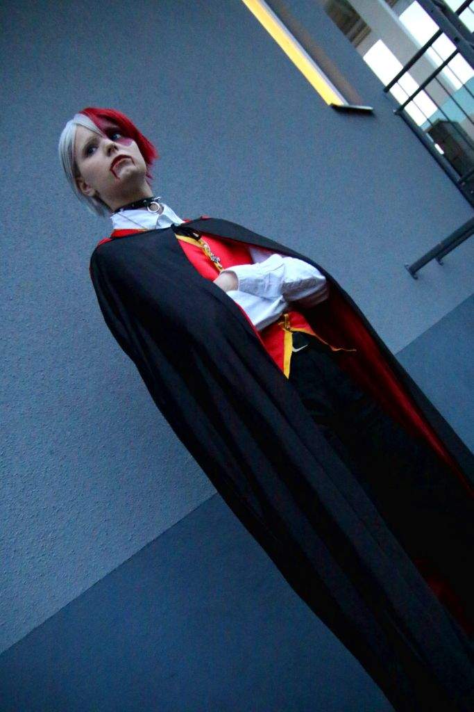 todoroki vampire cosplay