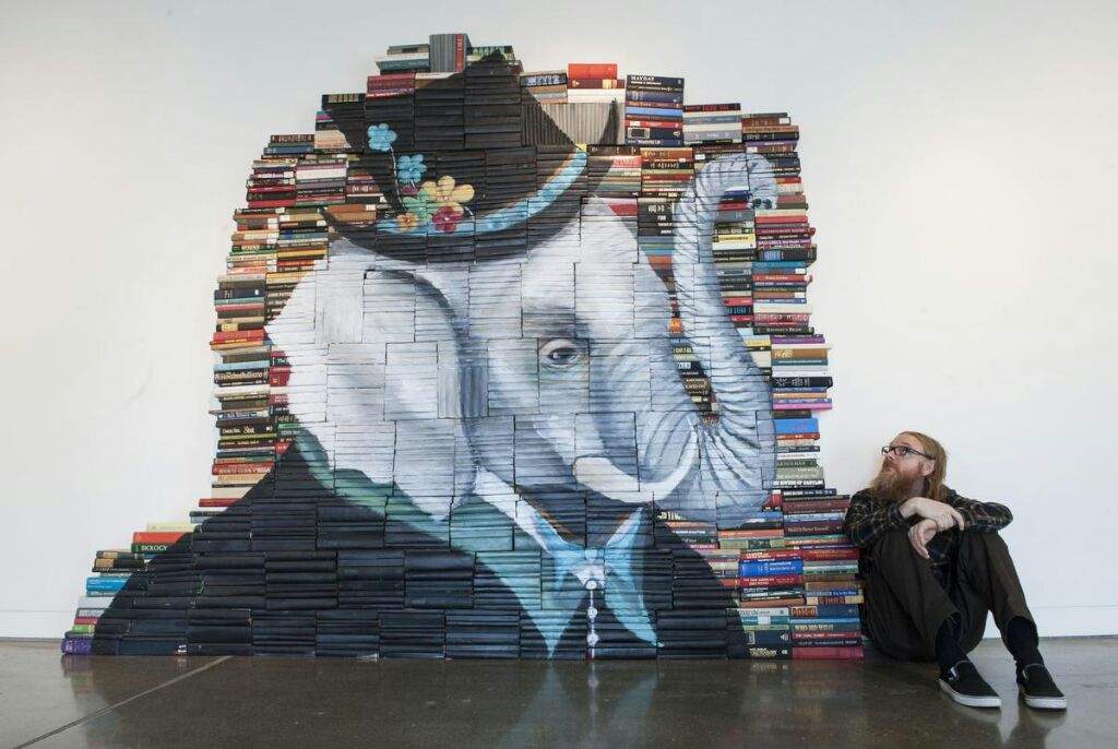 инсталляция из книг своими руками