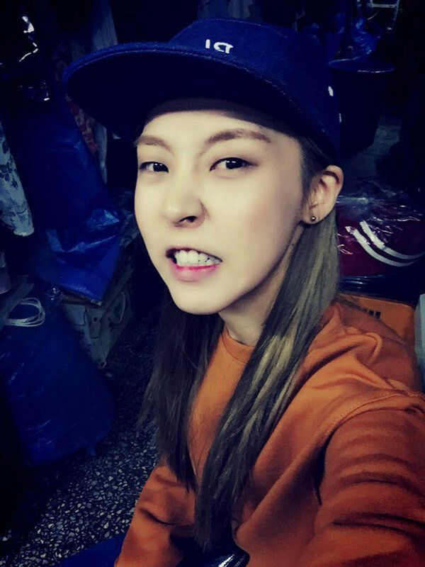 Moonbyul without  makeup  yaaaaas  MAMAMOO  Amino