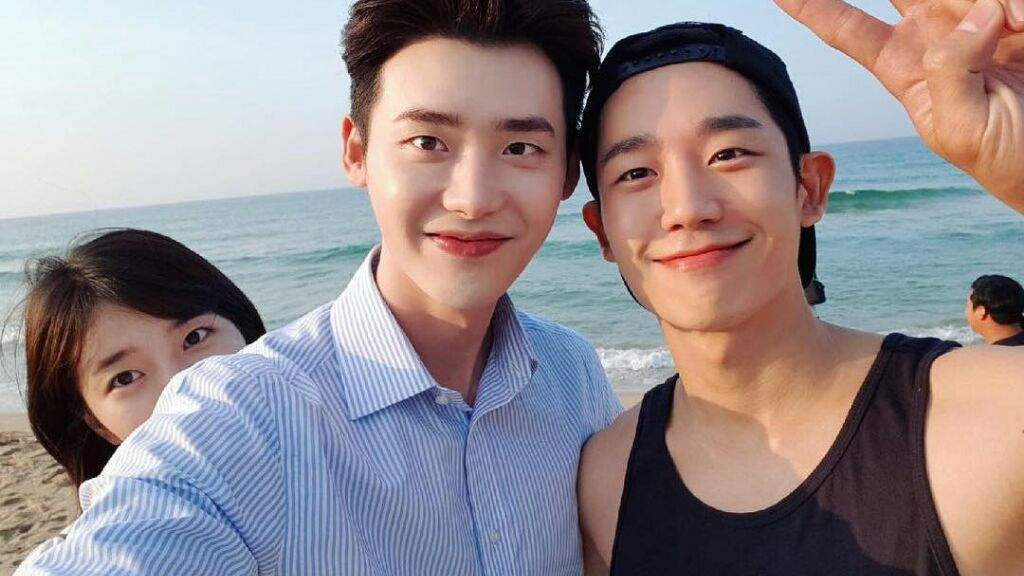 [D.B. News] Jung Hae In Descreve Como Suzy E Jong Suk São Na Vida Real ...