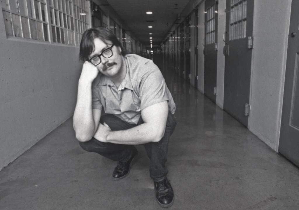 Edmund Kemper Le Géant De Santa Cruz El asesino de las colegialas: Edmund Kemper 🔪 | Casos Misteriosos 🔎 Amino