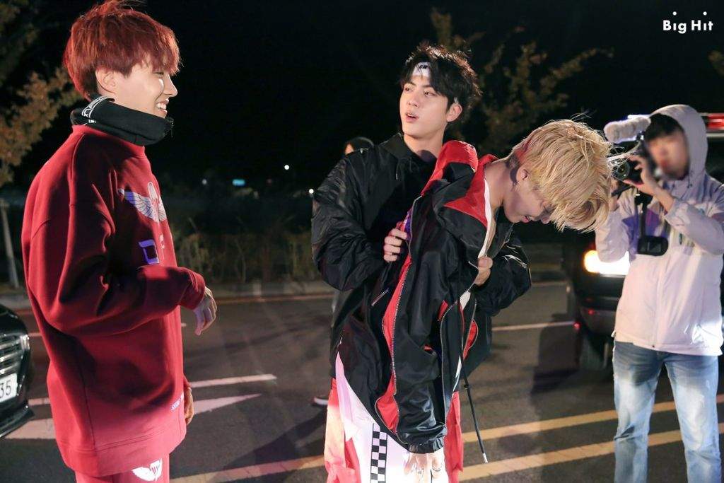 photos-bts-behind-the-scene-mic-drop-mv-army-s-amino