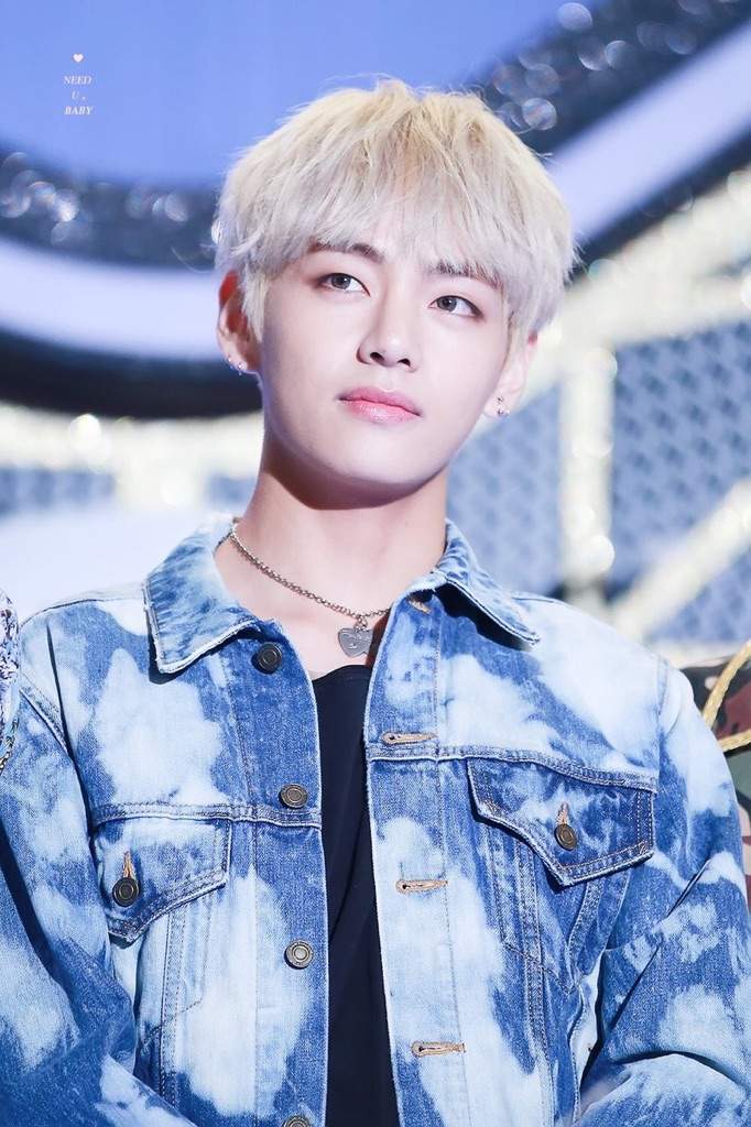 BTS Sexy Blonde Kim Taehyung ️ ️🌹🌹 | ARMY's Amino