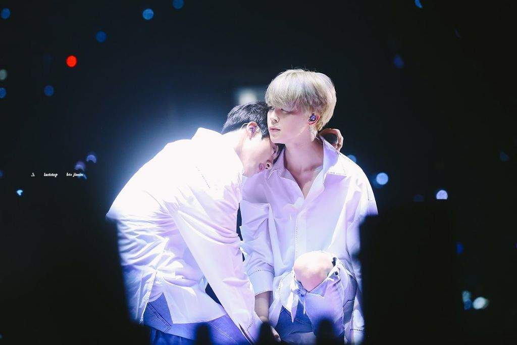 BTS Spring day performance ARMY's Amino