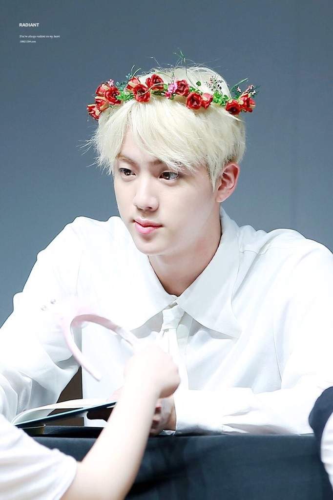  Jin  flower  crown  ARMY s Amino