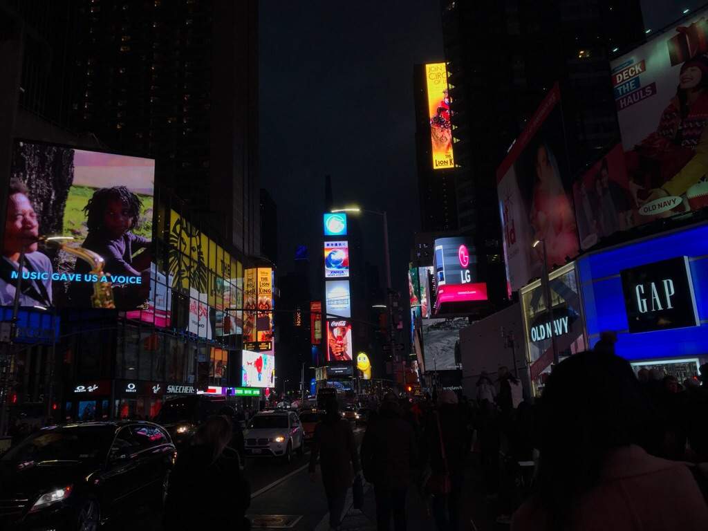 BTS in Times Square, New York City 🌃🏙 | ARMY's Amino