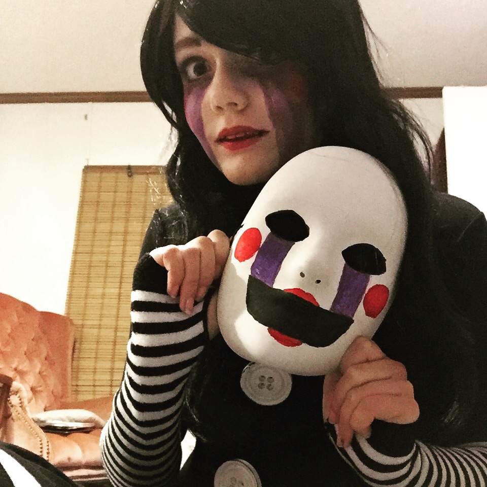 Marionette cosplay.