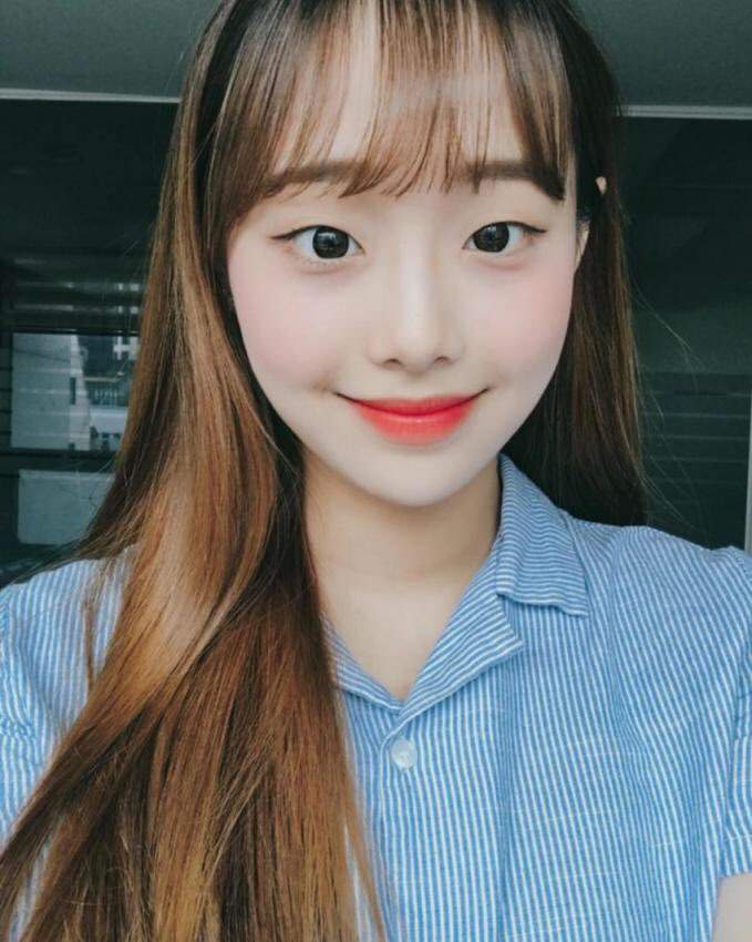 🎀 Chuu Pics + Videos + Singing + Profile 🎀 | LOOΠΔ Amino Amino