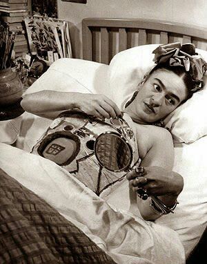 ‘La columna rota’ de Frida Kahlo, el retrato de una mujer sufriendo
