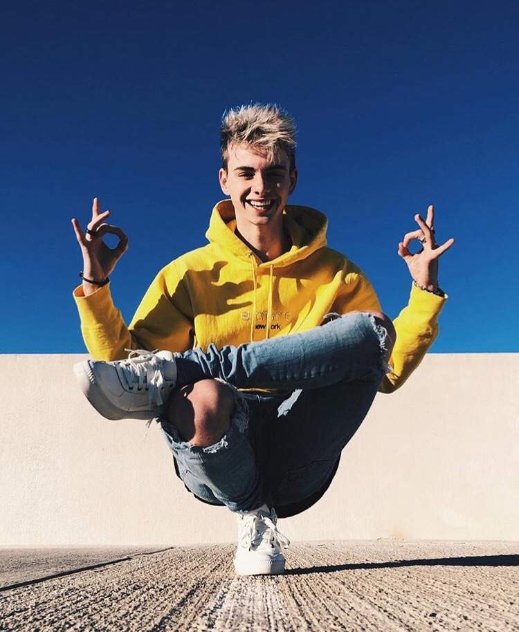 Corbyn Besson Wiki Why Don't We Amino