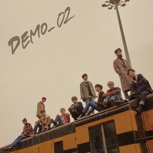 PENTAGON 5th Mini Album DEMO_02 RUNAWAY Kino Type-A PostCard Official K-POP 