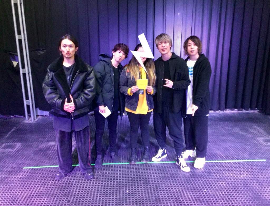 My OOR concert experience | ONE OK ROCK Amino