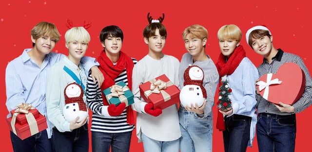 Funny Moments-BTS Christmas edition | ARMY's Amino